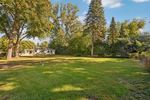 Exterior - 209 67th St, Darien, IL 60561 photo 6 of 6