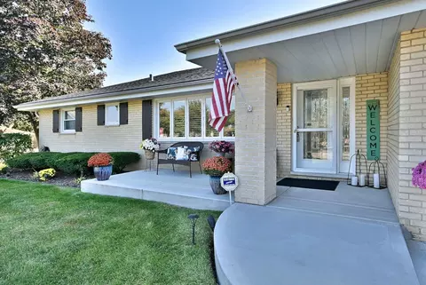 21 W181 North Ln, Itasca, IL 60143 photo 3