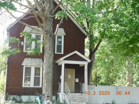 380 Calumet Blvd, Harvey, IL 60426