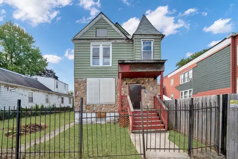 6822 S Claremont Ave, Chicago, IL 60636