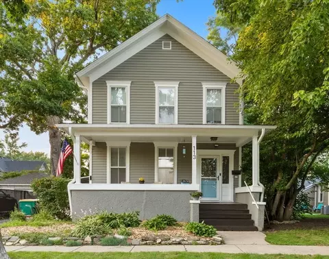 113 E Ottawa St, Sycamore, IL 60178