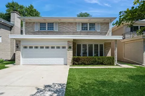 7245 N Kostner Ave, Lincolnwood, IL 60712