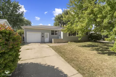 279 W Country Ct, Bourbonnais, IL 60914
