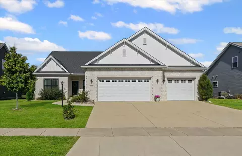 1614 Kassen Ave, Mahomet, IL 61853