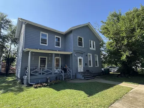 108 W Marion St, Joliet, IL 60436