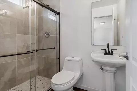 2214 Kingston Dr, Wheaton, IL 60189 photo 13