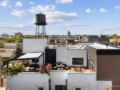 View/Area - Undisclosed, Chicago, IL 60622 photo 3 of 3