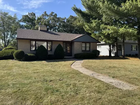 700 N Garfield St, Harvard, IL 60033