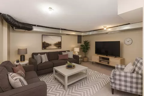 Living - 507 N Lee St, Bloomington, IL 61701 photo 7 of 7