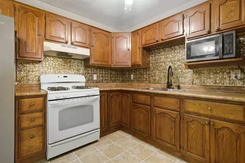 1324 Ewing St, Bloomington, IL 61701 photo 9