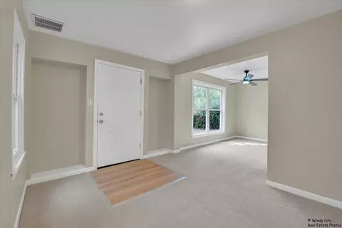 123 E Pineview Dr, Round Lake Park, IL 60073 photo 6