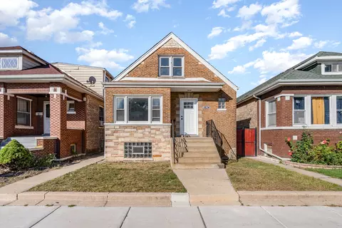 5834 S California Ave, Chicago, IL 60629