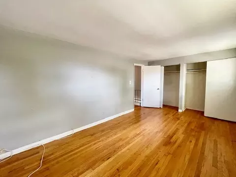 Bedroom - 11741 S Laflin St, Chicago, IL 60643 photo 1 of 6