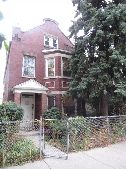 3854 W 24th St, Chicago, IL 60623