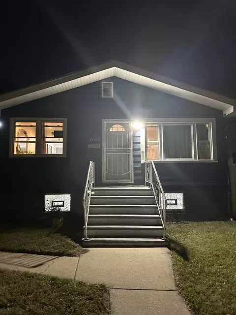608 Forsythe Ave, Calumet City, IL 60409