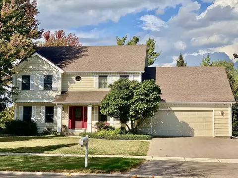 621 Young Ave, Batavia, IL 60510