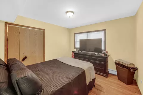 Bedroom - 5309 W 63rd St, Chicago, IL 60638 photo 3 of 9