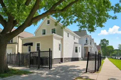 1703 N Monticello Ave, Chicago, IL 60647