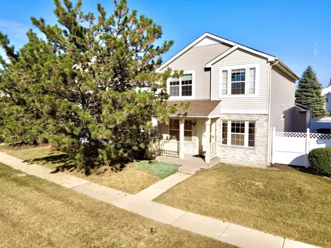 138 Mountain Laurel Ct, Romeoville, IL 60446