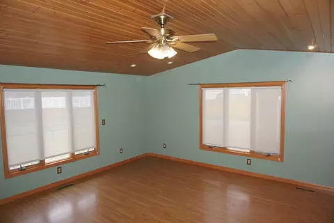 Living - Undisclosed, Kankakee, IL 60901 photo 3 of 11