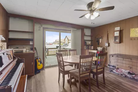 Dining - 13 Willow St, Dewey, IL 61840 photo 3 of 3