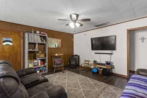 Living - 13 Willow St, Dewey, IL 61840 photo 1 of 3