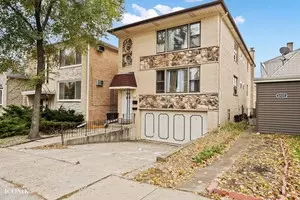 6519 W Forest Preserve Ave, Harwood Heights, IL 60706