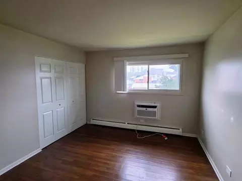 9561 Dee Rd #2D, Des Plaines, IL 60016 photo 7