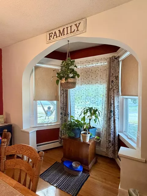 Dining - 329 W Devlin St, Spring Valley, IL 61362 photo 1 of 1