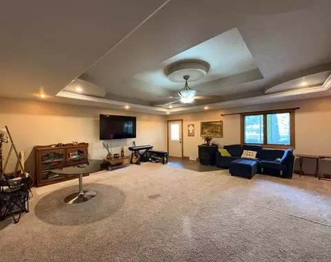 102 Maple St, Cedar Point, IL 61316 photo 3