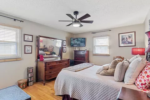 Bedroom - 700 N 8th Ave, Kankakee, IL 60901 photo 1 of 2