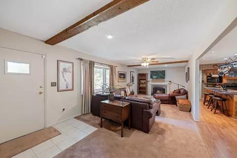 Entry Way - 700 N 8th Ave, Kankakee, IL 60901 photo 1 of 1