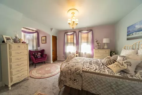 Bedroom - 3600 Mccormick Ave, Brookfield, IL 60513 photo 2 of 2