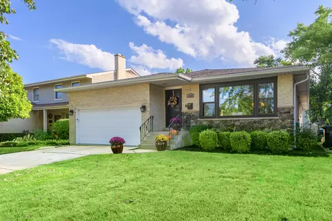 1729 Linden Ave, Park Ridge, IL 60068