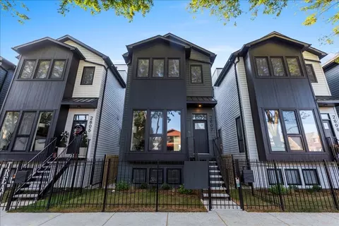 2607 W Carmen Ave, Chicago, IL 60625
