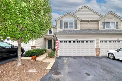178 Timber Trails Blvd, Gilberts, IL 60136