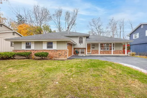 1431 62nd St, Downers Grove, IL 60516