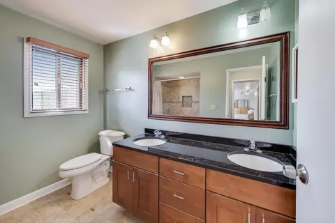 Bath - 452 Hickory Dr, Wheeling, IL 60090 photo 2 of 2