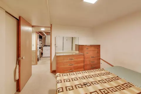 Bedroom - 452 Hickory Dr, Wheeling, IL 60090 photo 2 of 2