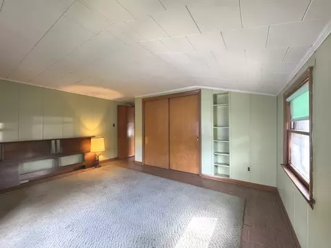 Bedroom - 1686 E Bourbonnais St, Kankakee, IL 60901 photo 6 of 6