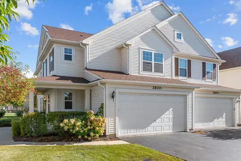 2800 Cattail Ct #A, Wauconda, IL 60084