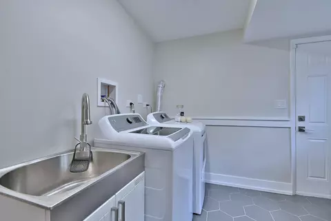427 E Adams St, Elmhurst, IL 60126 photo 27