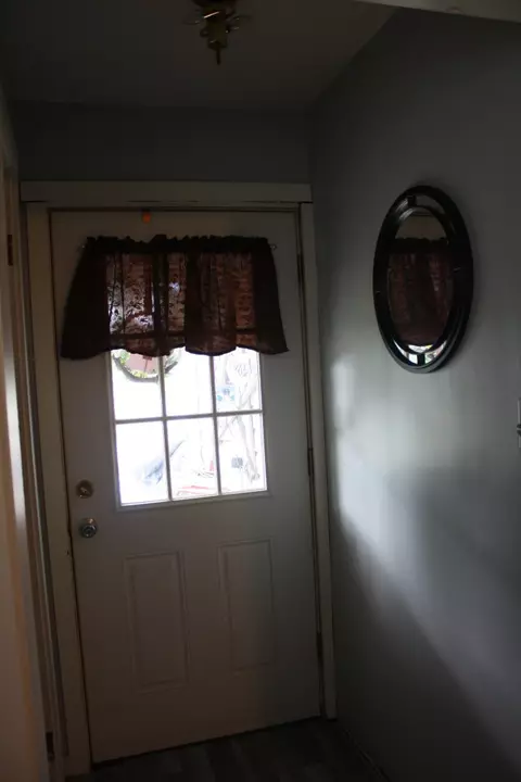 Entry Way - 1 Elm Dr, Bethany, IL 61914 photo 3 of 4