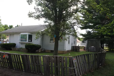 Exterior - 1 Elm Dr, Bethany, IL 61914 photo 7 of 7