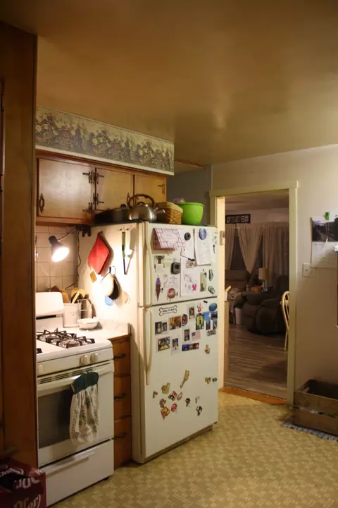 Kitchen - 1 Elm Dr, Bethany, IL 61914 photo 5 of 7