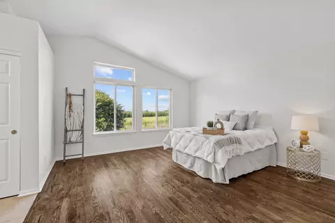 Bedroom - 147 Willow Bnd, Bolingbrook, IL 60490 photo 1 of 5