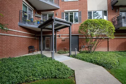 Exterior - Undisclosed, Evanston, IL 60201 photo 2 of 3