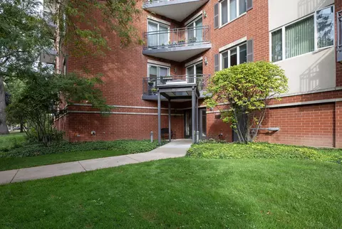 Undisclosed, Evanston, IL 60201