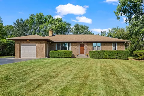 302 Lonsdale Rd, Prospect Heights, IL 60070