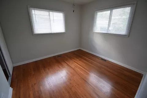 Bedroom - Undisclosed, Hoffman Estates, IL 60169 photo 5 of 6